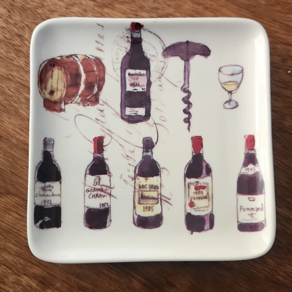 Williams Sonoma (1) wine Tasting Plate 5.5